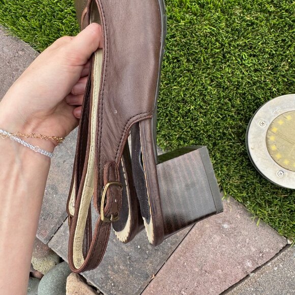 Ara Brown Leather Slingback Comfort Heels Cushioned Footbed Size 8 - Picture 4 of 8